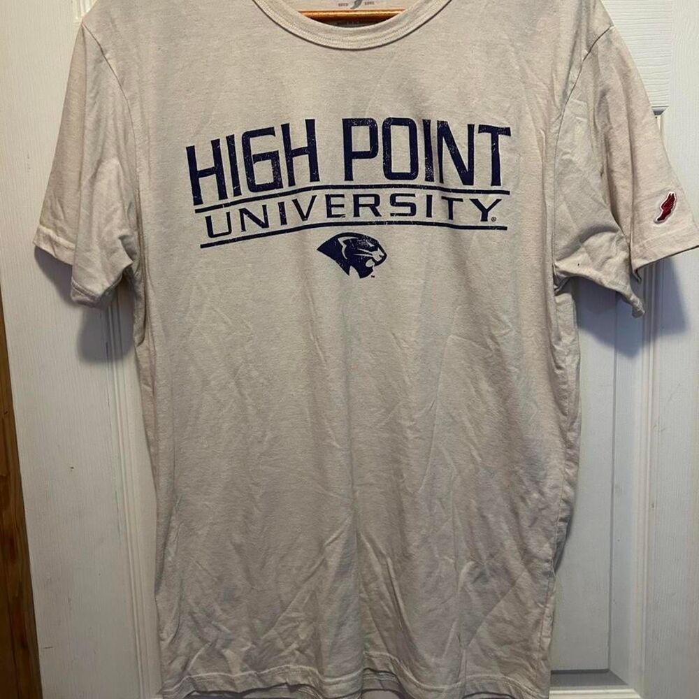 League Men's White and Cream T-shirt